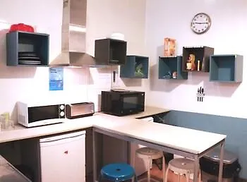 بيت شباب شباب كازا بارسيلو *