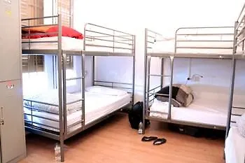 Casa Barcelo Hostel *
