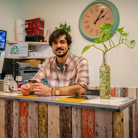 カサバルセロホステル ホステル *