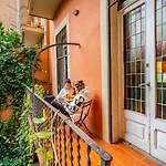 Hostel Casa Barcelo *